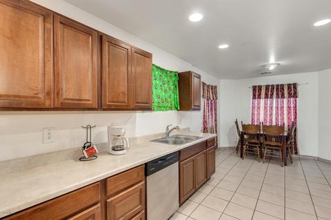1249 E Pecan Rd, Phoenix, AZ 85040 photo 6