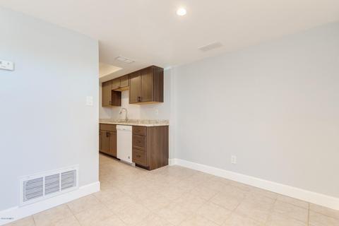 1006 E Diamond Dr, Tempe, AZ 85283 photo 6