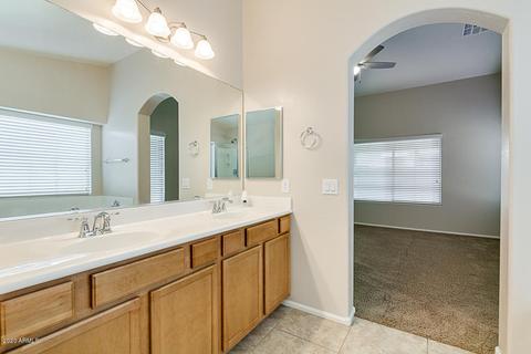 4192 E Sandy Way, Gilbert, AZ 85297 photo 25