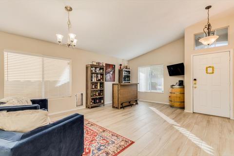 724 E Redondo Dr, Gilbert, AZ 85296 photo 4