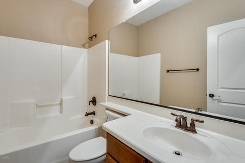2733 E Rakestraw Ln, Gilbert, AZ 85298 photo 15