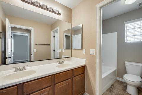 2733 E Rakestraw Ln, Gilbert, AZ 85298 photo 44