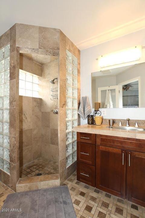 1007 E San Miguel Ave, Phoenix, AZ 85014 photo 6