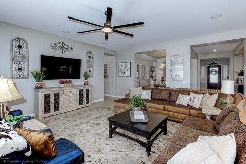 2854 E Blackhawk Ct, Gilbert, AZ 85298 photo 3