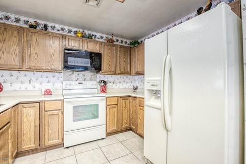 4859 E Princess Dr, Mesa, AZ 85205 photo 6