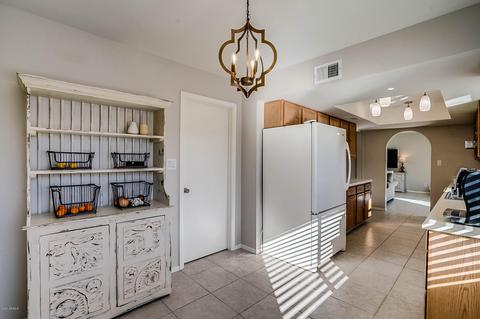 3023 E Vista Dr, Phoenix, AZ 85032 photo 14