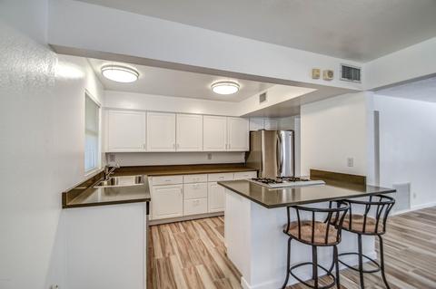 9206 S 10th Ave, Phoenix, AZ 85041 photo 2