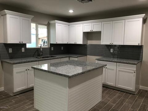 148 E Jacaranda St, Mesa, AZ 85201 photo 2