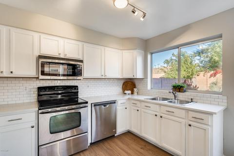 4336 E Glenhaven Dr, Phoenix, AZ 85048 photo 4