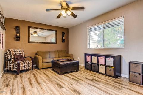 3977 E Becker Ln, Phoenix, AZ 85028 photo 17
