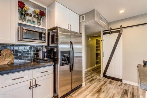 3977 E Becker Ln, Phoenix, AZ 85028 photo 5