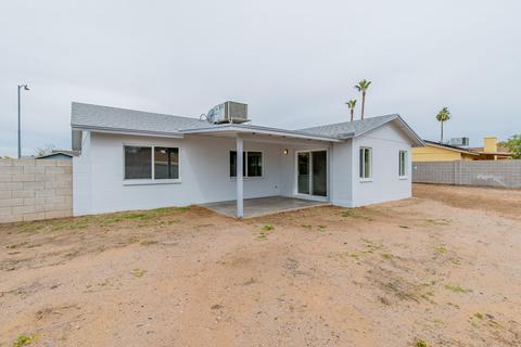 1005 W Morrow Dr, Phoenix, AZ 85027 photo 5