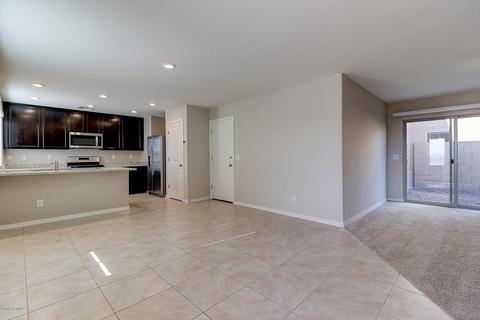 3905 S 79th Dr, Phoenix, AZ 85043 photo 2