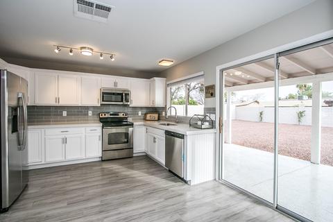 2701 E John Cabot Rd, Phoenix, AZ 85032 photo 7