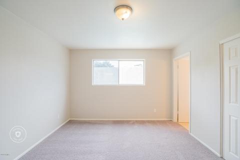 3907 E Becker Ln, Phoenix, AZ 85028 photo 4