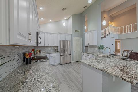 3619 E Desert Flower Ln, Phoenix, AZ 85044 photo 8