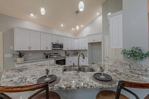 3619 E Desert Flower Ln, Phoenix, AZ 85044 photo 10
