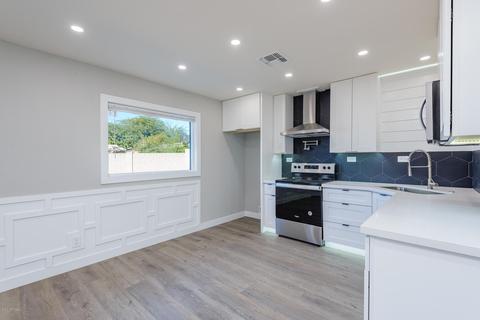 3326 N 37th Ave, Phoenix, AZ 85019 photo 3
