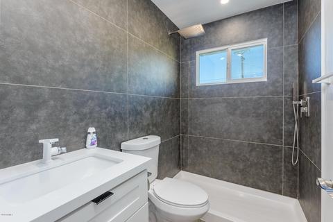 3326 N 37th Ave, Phoenix, AZ 85019 photo 11