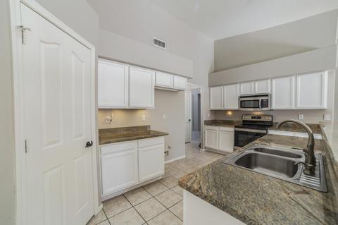 61 W Windsor Dr, Gilbert, AZ 85233 photo 9