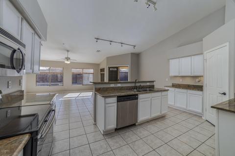 61 W Windsor Dr, Gilbert, AZ 85233 photo 10