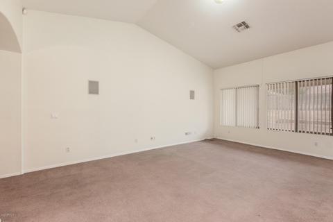 1717 E Desert Ln, Phoenix, AZ 85042 photo 4