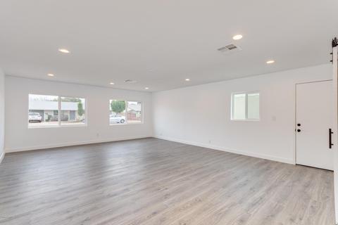 209 E Balboa Dr, Tempe, AZ 85282 photo 9