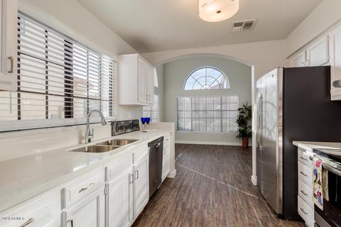 1028 E Sunburst Ln, Tempe, AZ 85284 photo 10