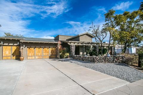 2328 E Cholla St, Phoenix, AZ 85028 photo 1