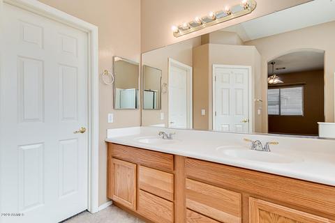 1896 S Boulder Ct, Gilbert, AZ 85295 photo 27