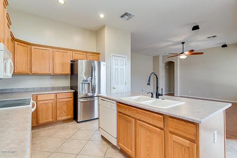 1896 S Boulder Ct, Gilbert, AZ 85295 photo 17