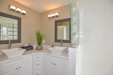 1217 Echo Ln, Phoenix, AZ 85020 photo 27