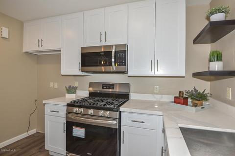 1217 Echo Ln, Phoenix, AZ 85020 photo 16