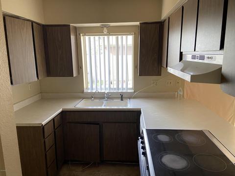 5943 W Britton Ave, Phoenix, AZ 85033 photo 3