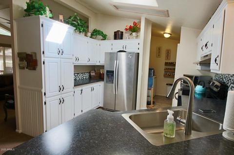 2878 Cattle Trail Rd, Overgaard, AZ 85933 photo 3