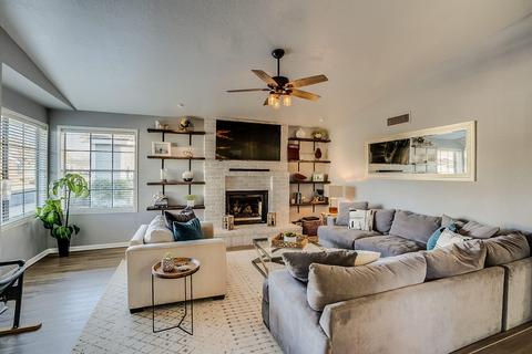 213 E Danbury Rd, Phoenix, AZ 85022 photo 4