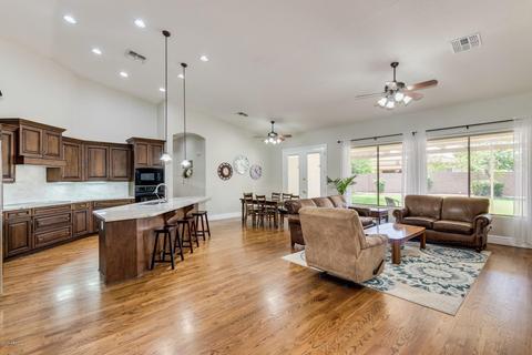 421 Elgin St, Gilbert, AZ 85295 photo 17