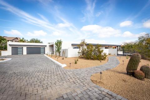 2302 E Mountain View Rd, Phoenix, AZ 85028 photo 9