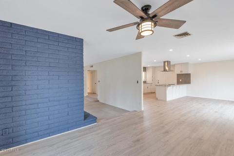 8049 N 16th Dr, Phoenix, AZ 85021 photo 7