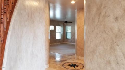 2925 S Palm St, Gilbert, AZ 85295 photo 3