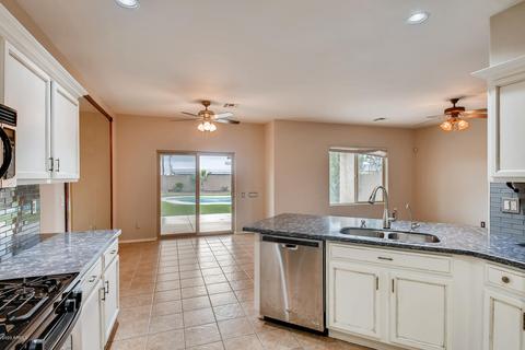 10905 E Boston St, Apache Junction, AZ 85120 photo 9