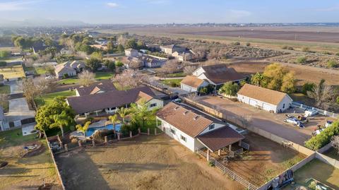 2572 E Ridgewood Ln, Gilbert, AZ 85298 photo 74