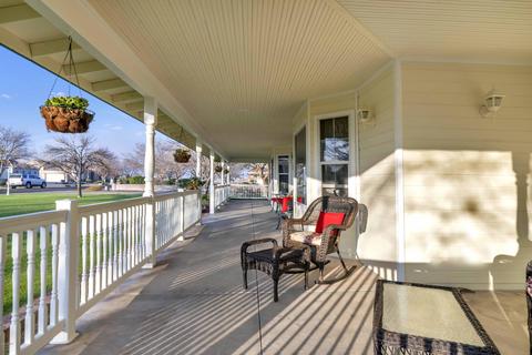 2572 E Ridgewood Ln, Gilbert, AZ 85298 photo 4