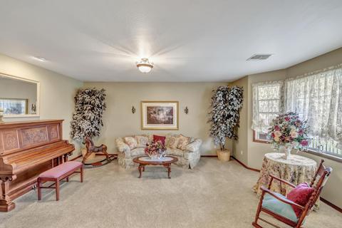 2572 E Ridgewood Ln, Gilbert, AZ 85298 photo 7