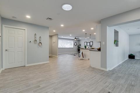 1206 E Campus Dr, Tempe, AZ 85282 photo 20
