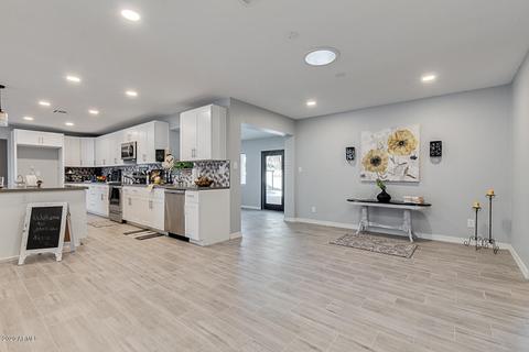 1206 E Campus Dr, Tempe, AZ 85282 photo 17