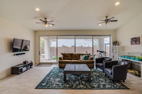 828 E Constance Way, Phoenix, AZ 85042 photo 14