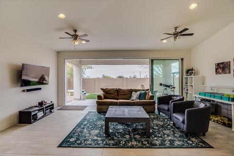 828 E Constance Way, Phoenix, AZ 85042 photo 13