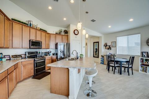828 E Constance Way, Phoenix, AZ 85042 photo 8