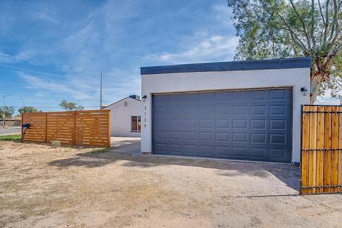 3139 E Angela Dr, Phoenix, AZ 85032 photo 2